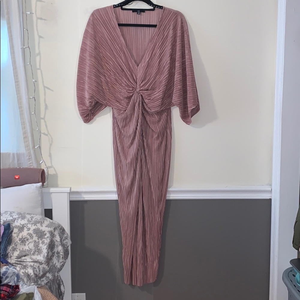 Plisse Shimmer Twist Kimono Dress